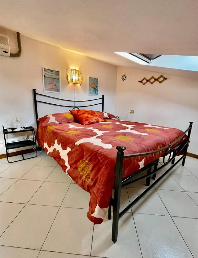 La Brezza Viareggina A 500 Mt Dal Mare, Dal Carnevale E Dagli Stabilimenti Balneari Apartment Viareggio 0*,  Italy